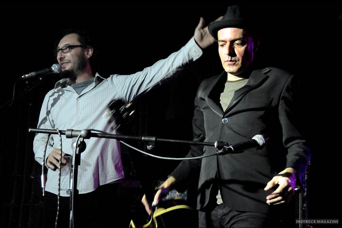 ANTONIO ARIAS + JOTA, LOS PLANETAS