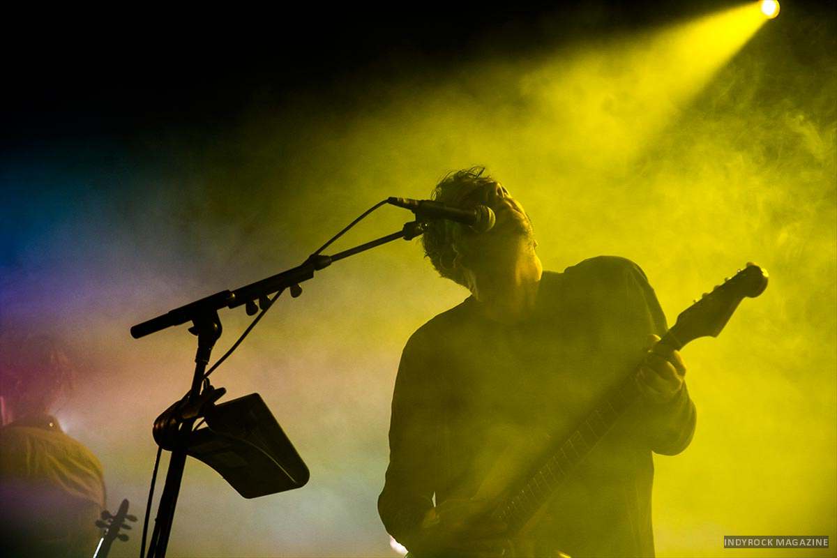 dEUS-2019-19