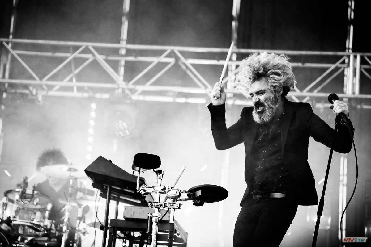 LEÓN BENAVENTE # FESTIVAL GIGANTE 2017 * FOTO: JAVIER ALONSO JULIÁ y MARINA SANZ * INDYROCK